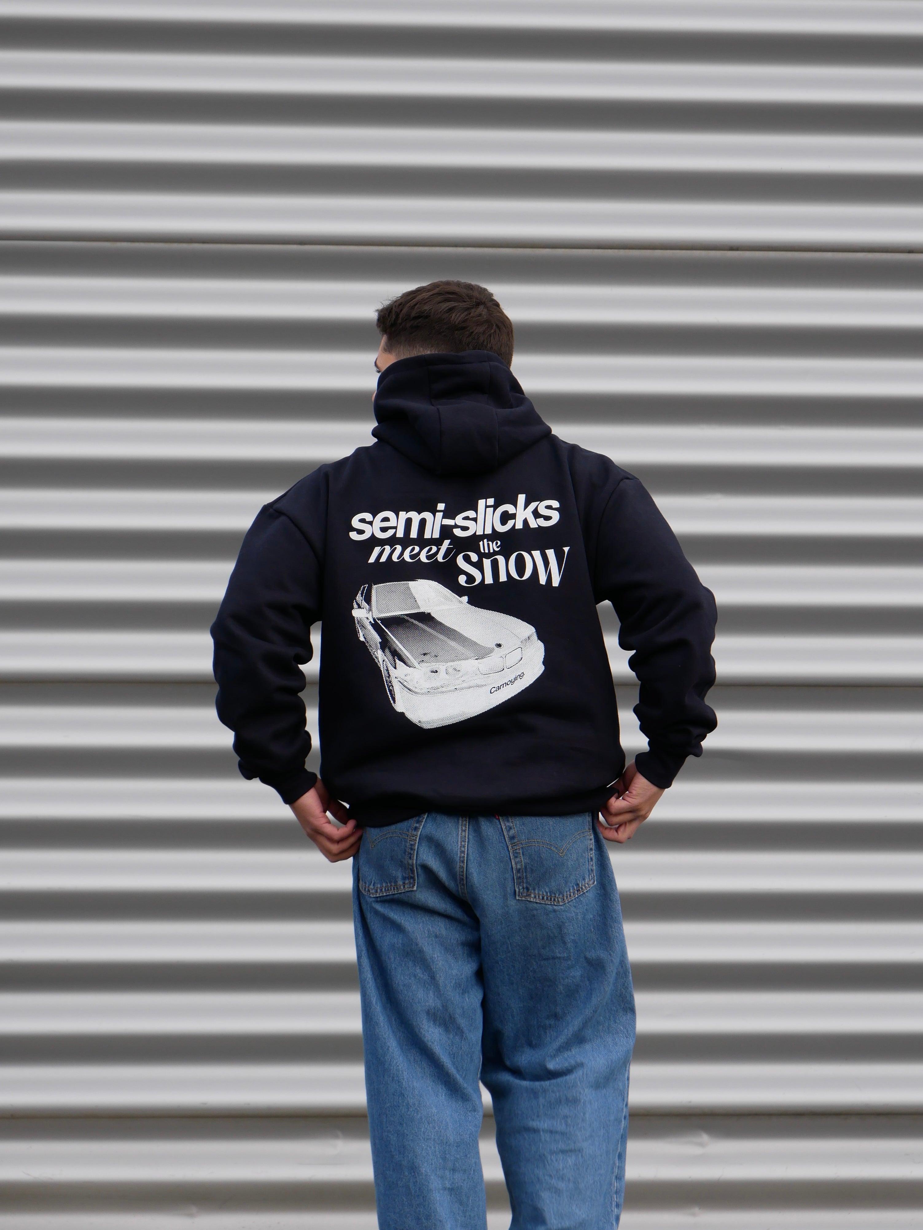 Hoodie Semi-Slicks Meet The Snow